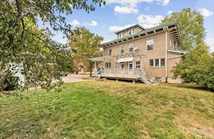 2817 Urwiler Ave – photo 2