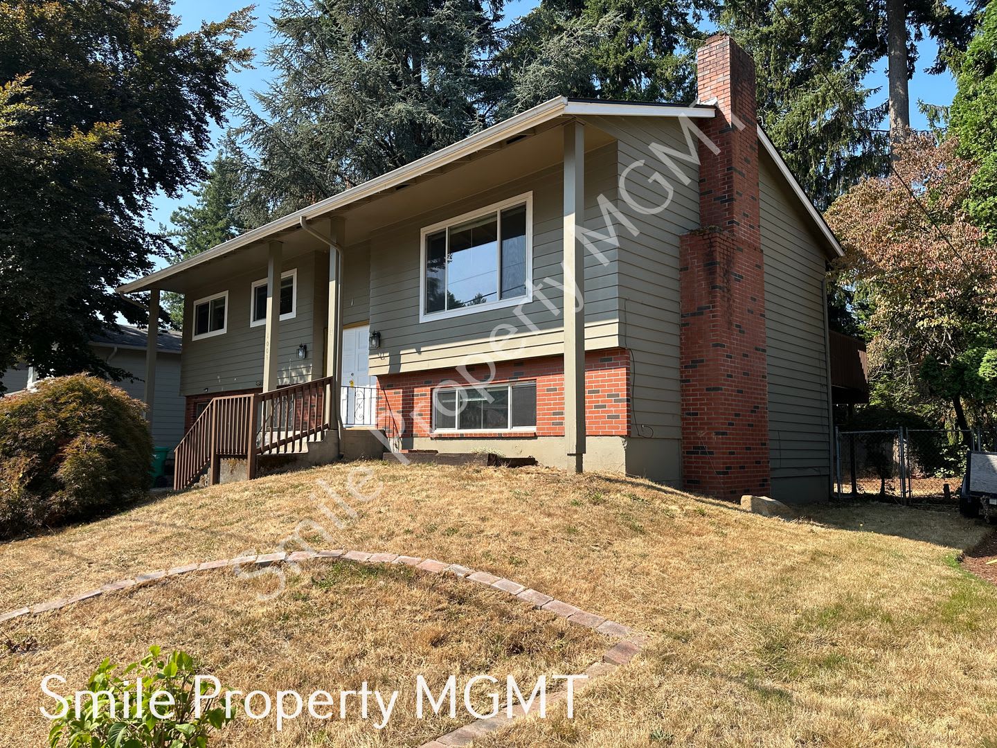 Remodeled Split – photo 2