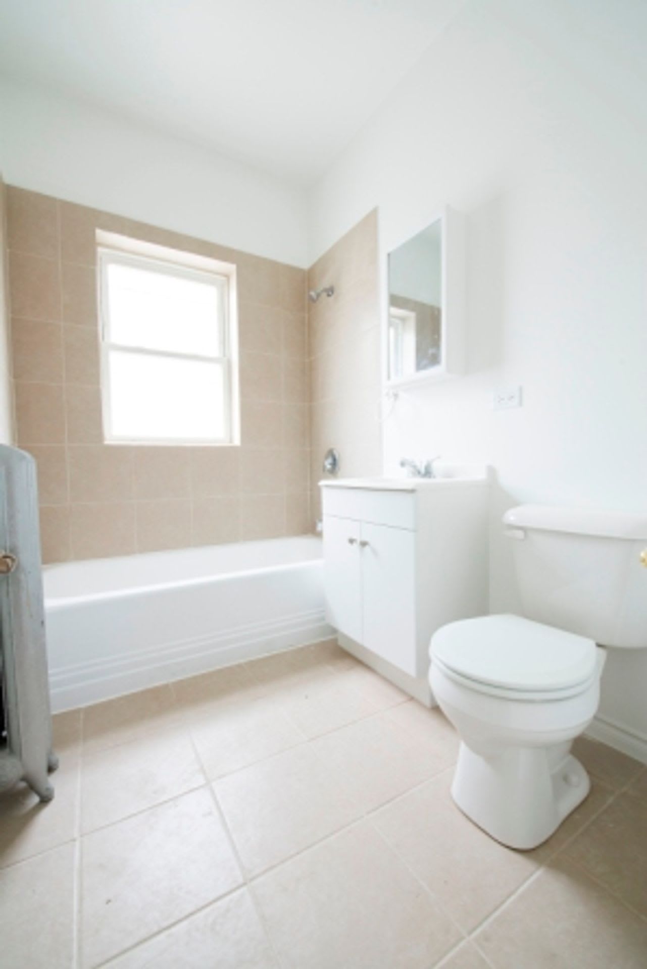 7956 S Aberdeen St – photo 2