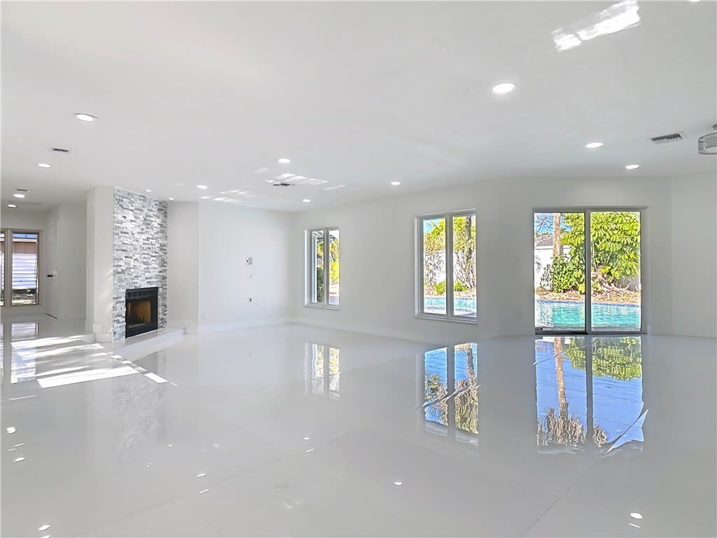 1200 Poitras Drive – photo 2
