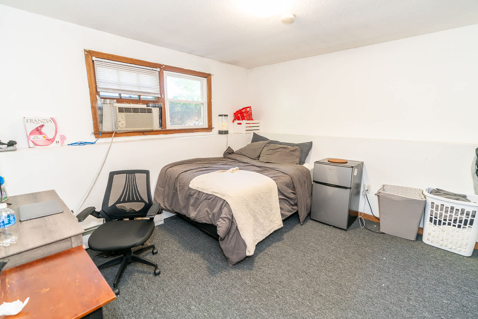 1265 Sherman Avenue – photo 3