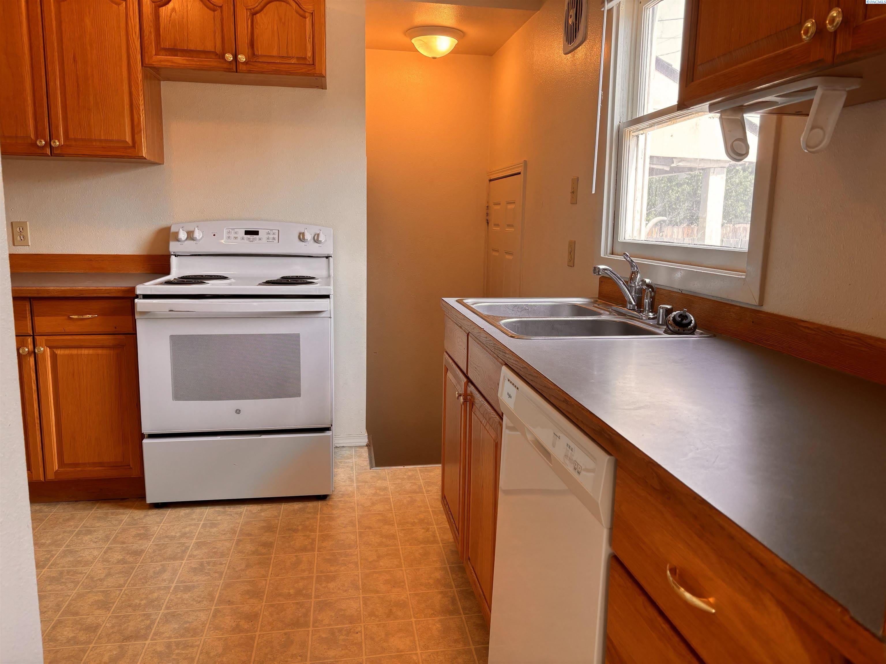 316 Casey – photo 2