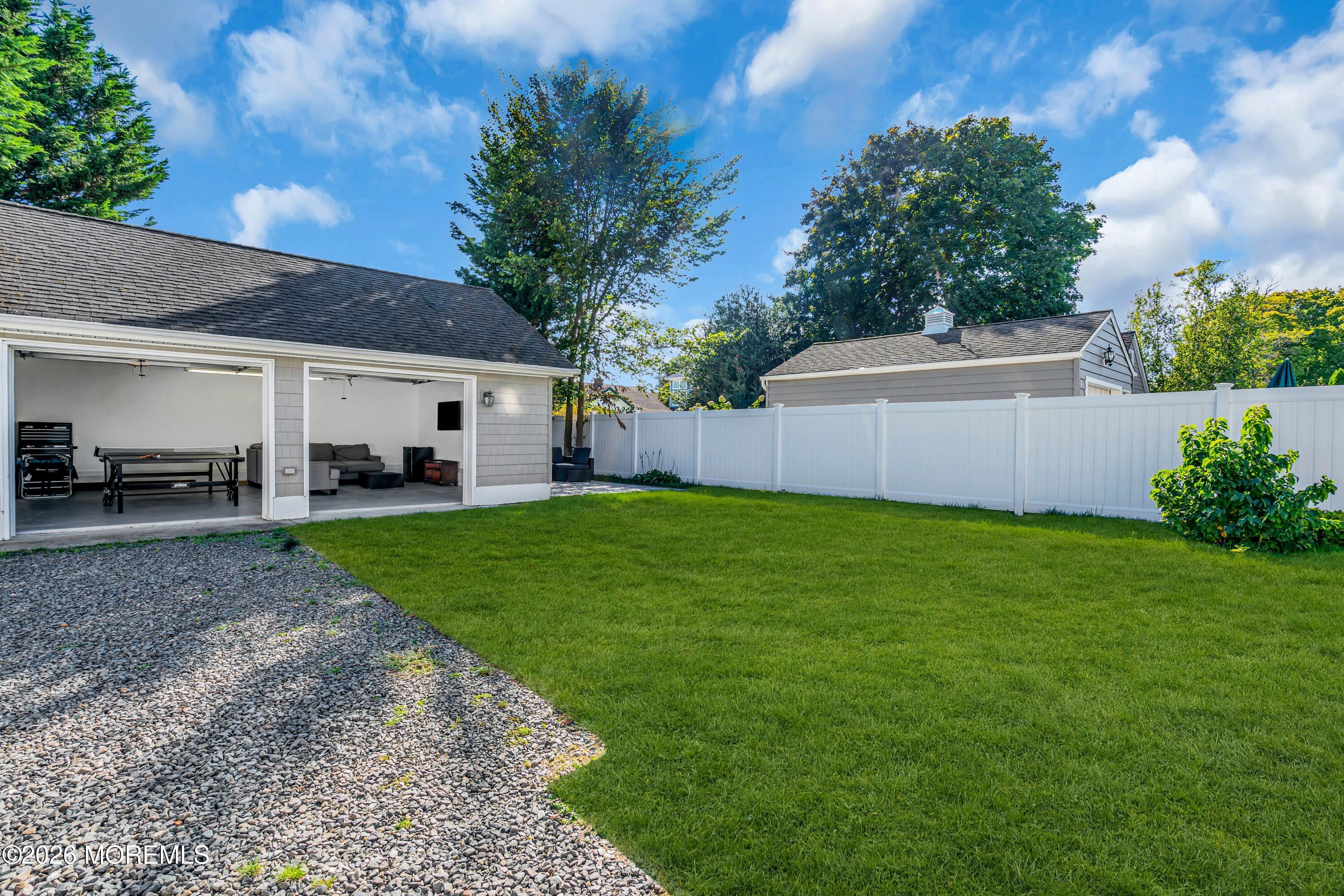 807 Prospect Avenue – photo 4