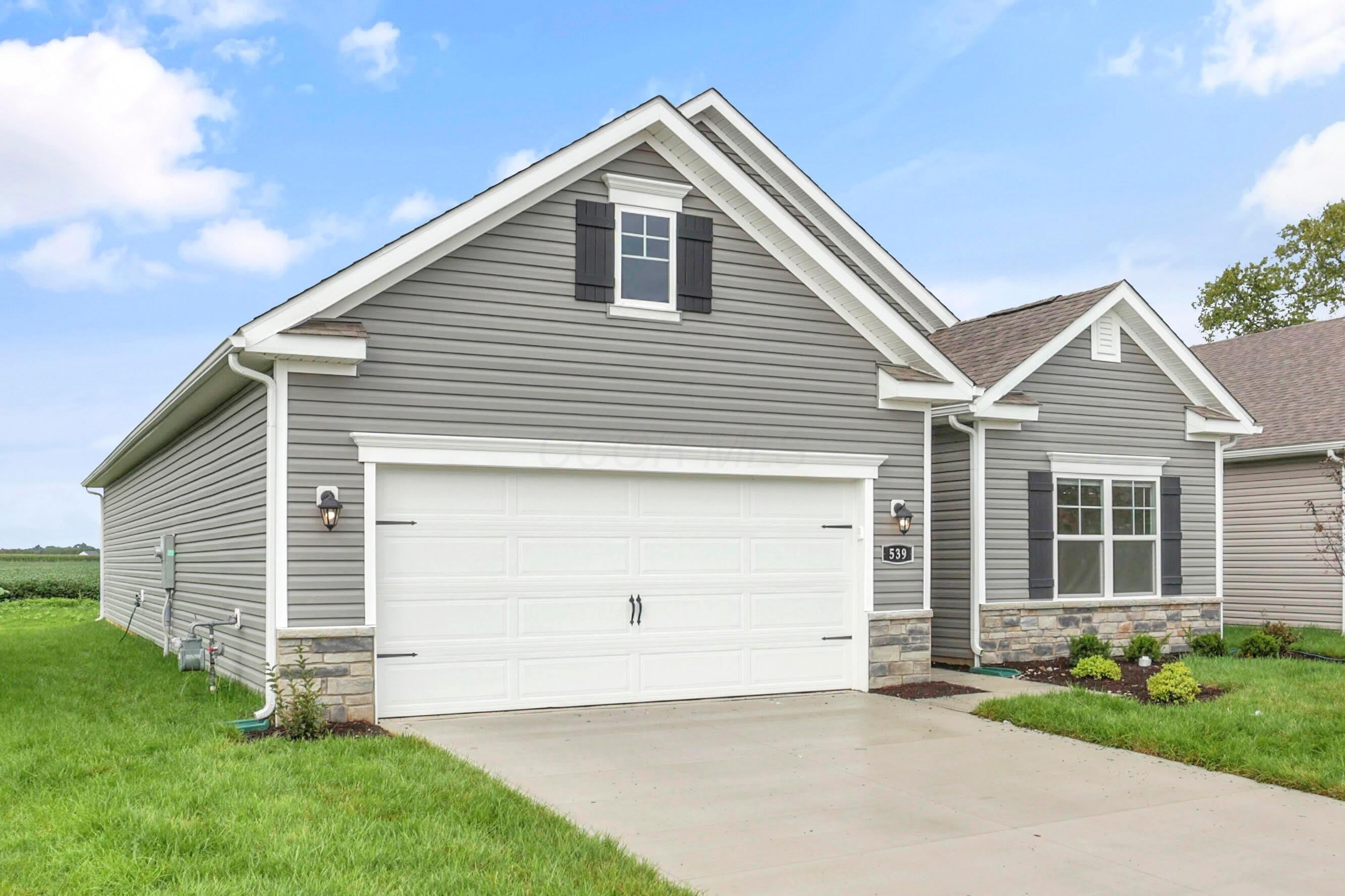 539 Darliene Drive – photo 2