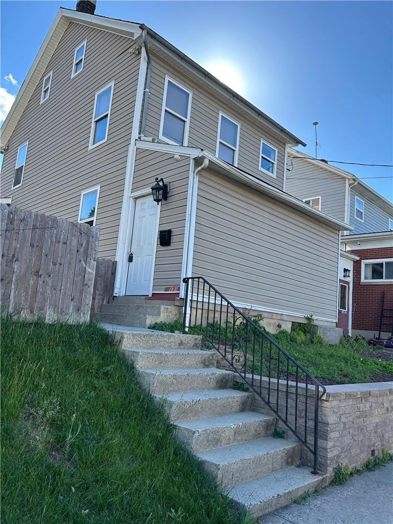 138 S 3rd Street – photo 1