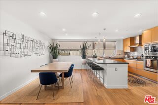 310 West Washington Boulevard – photo 3