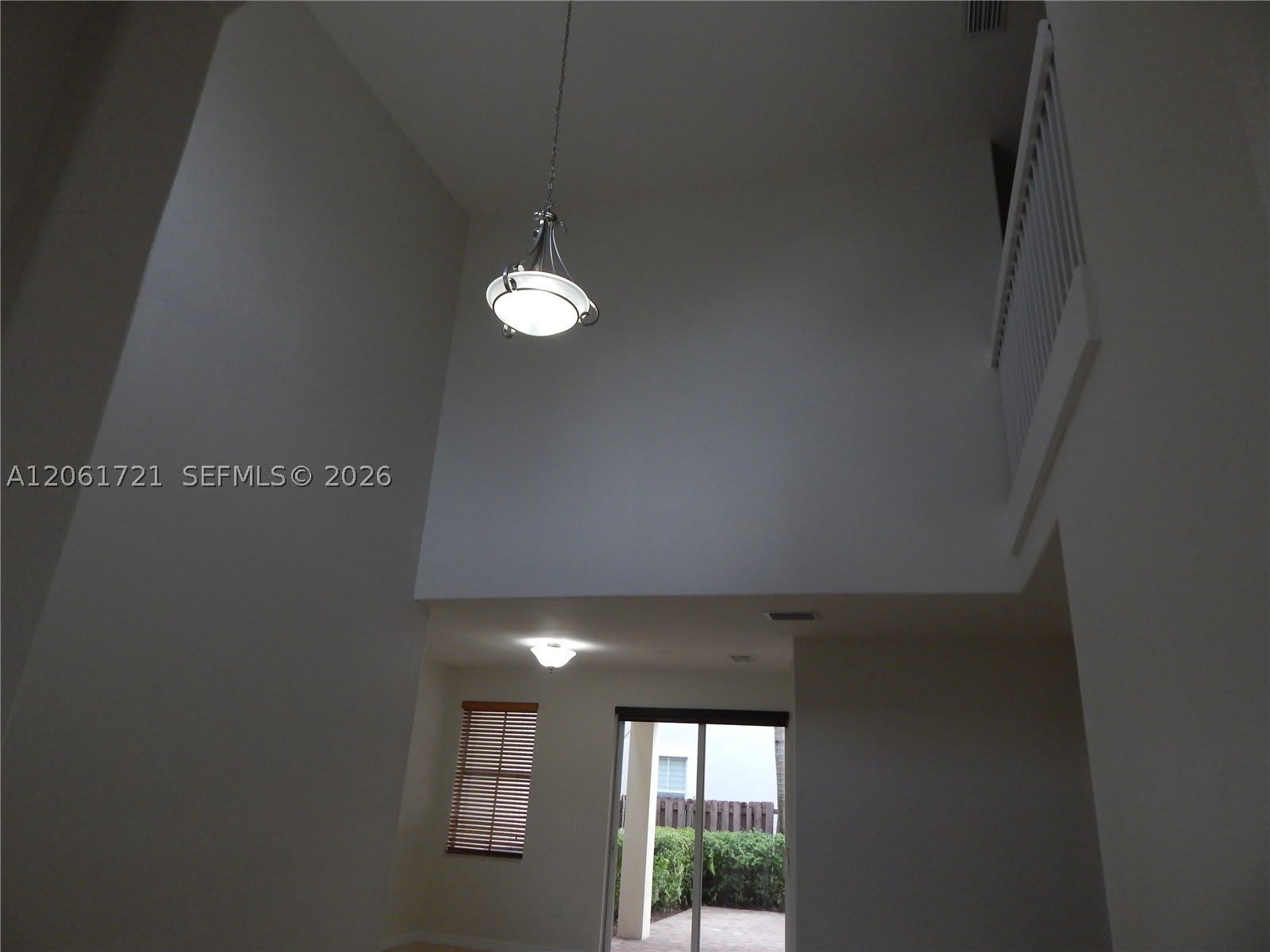 320 SW 87th Ct – photo 4