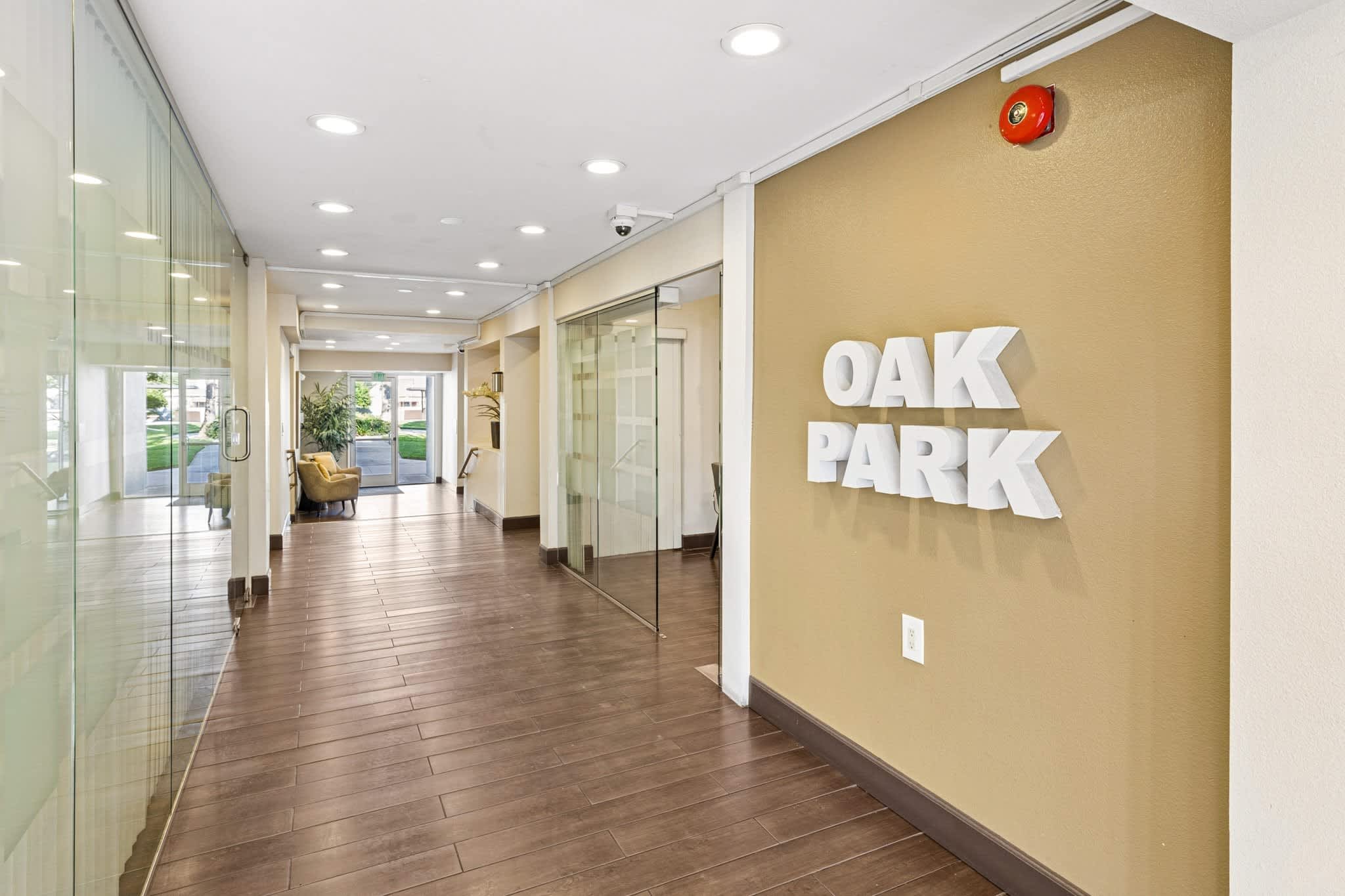 Oak Park – photo 2