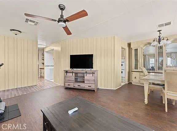 1275 W Johnston Ave – photo 5