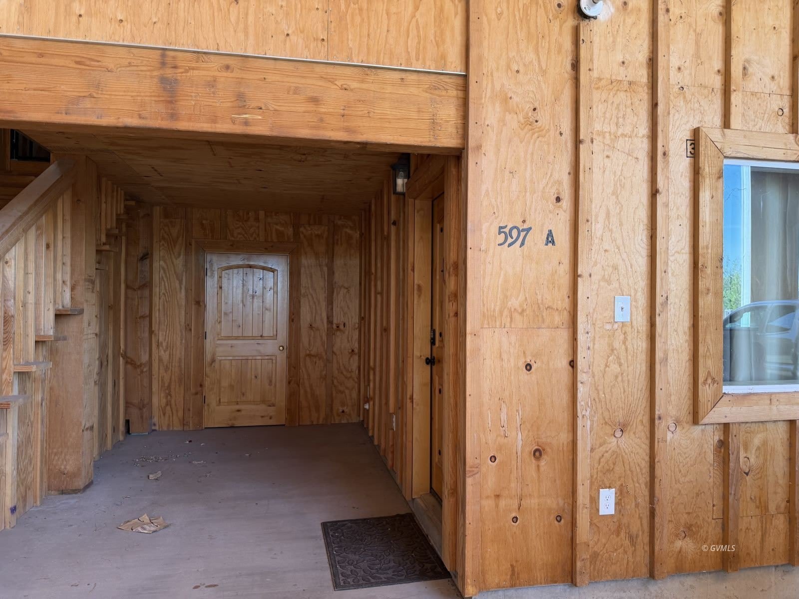 597 W 16th St – photo 2