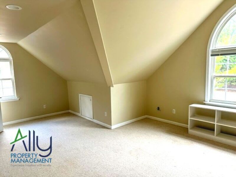 1003 Wintergreen Lane – photo 3