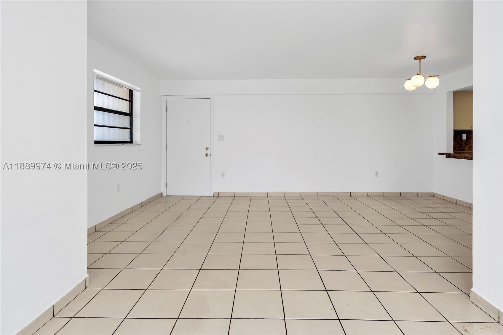 3945 SW 89th Ave – photo 5