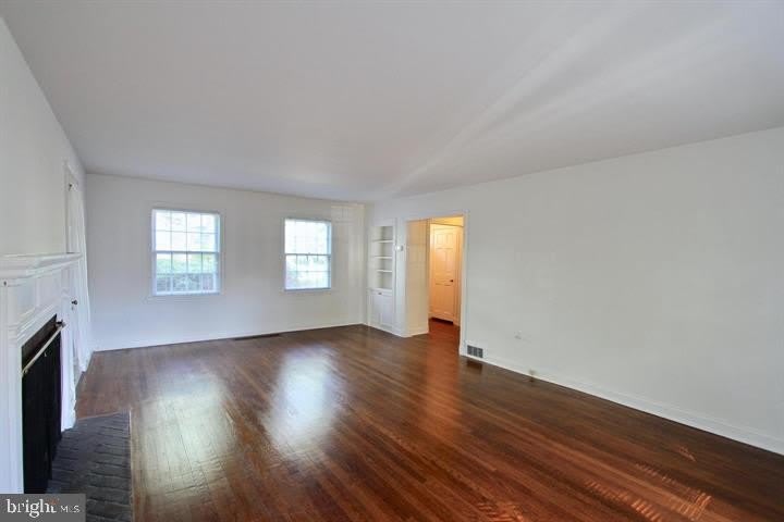 104 BAYARD Avenue – photo 5