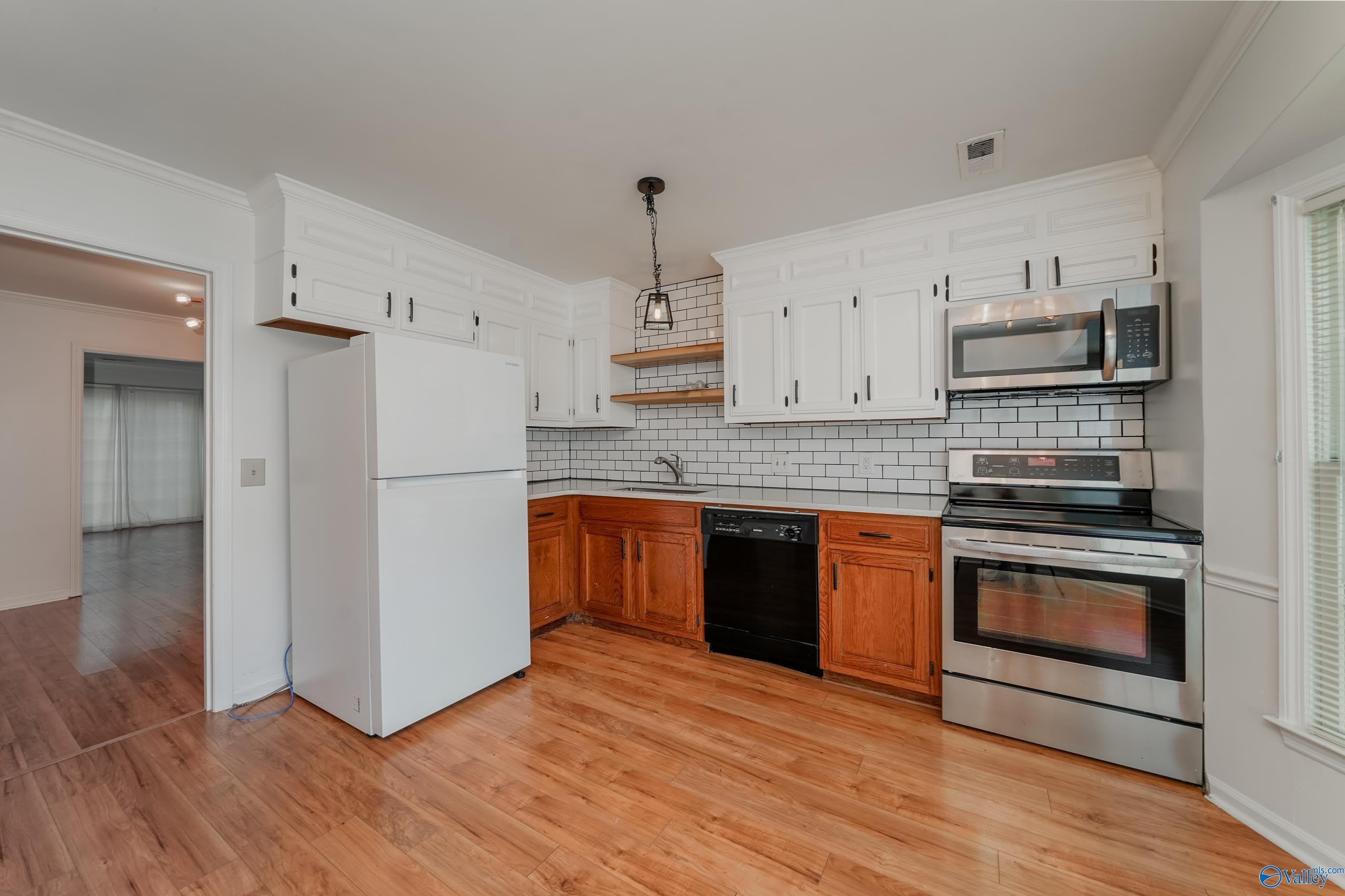 6716 Steeplechase Drive – photo 3