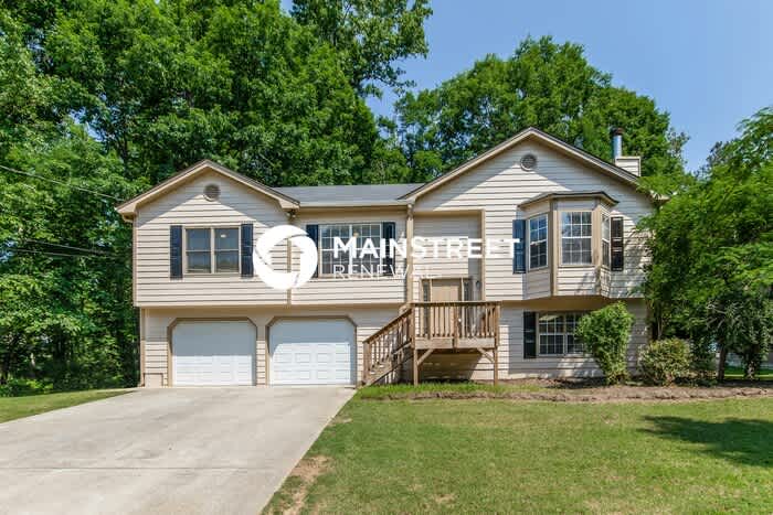 2180 Castle Royale Drive – photo 1