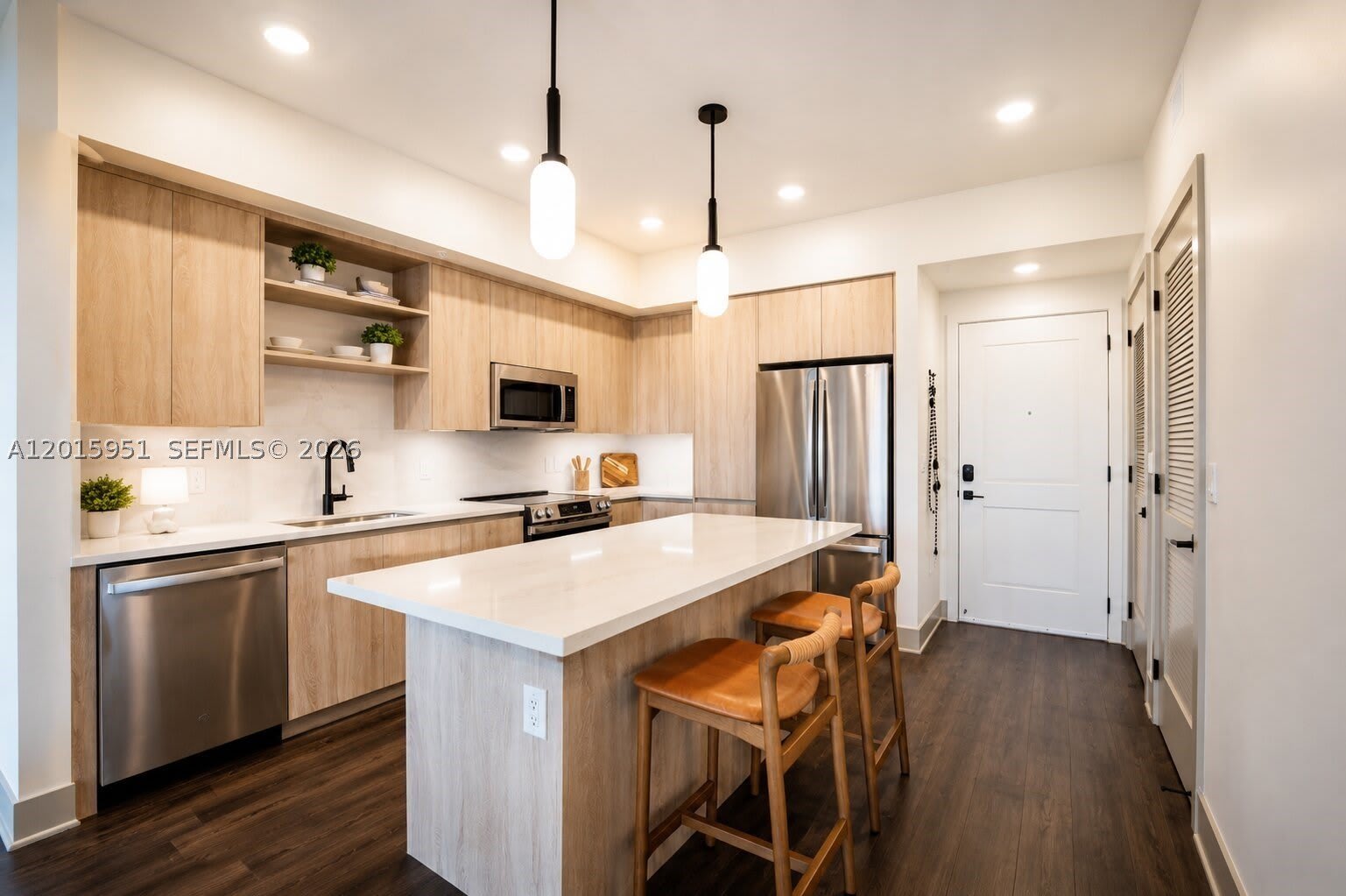 330 Catalonia Ave – photo 2