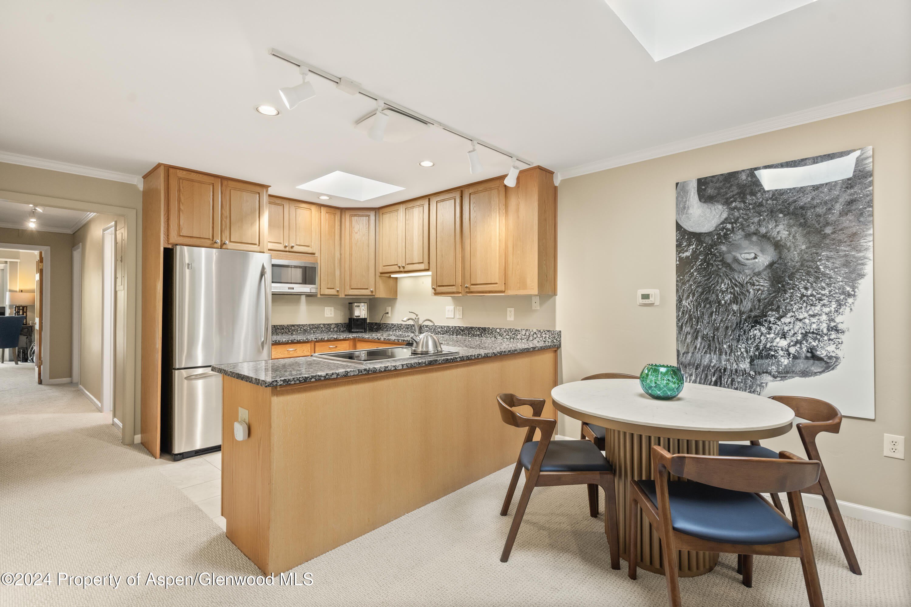 210 E Cooper Avenue – photo 4