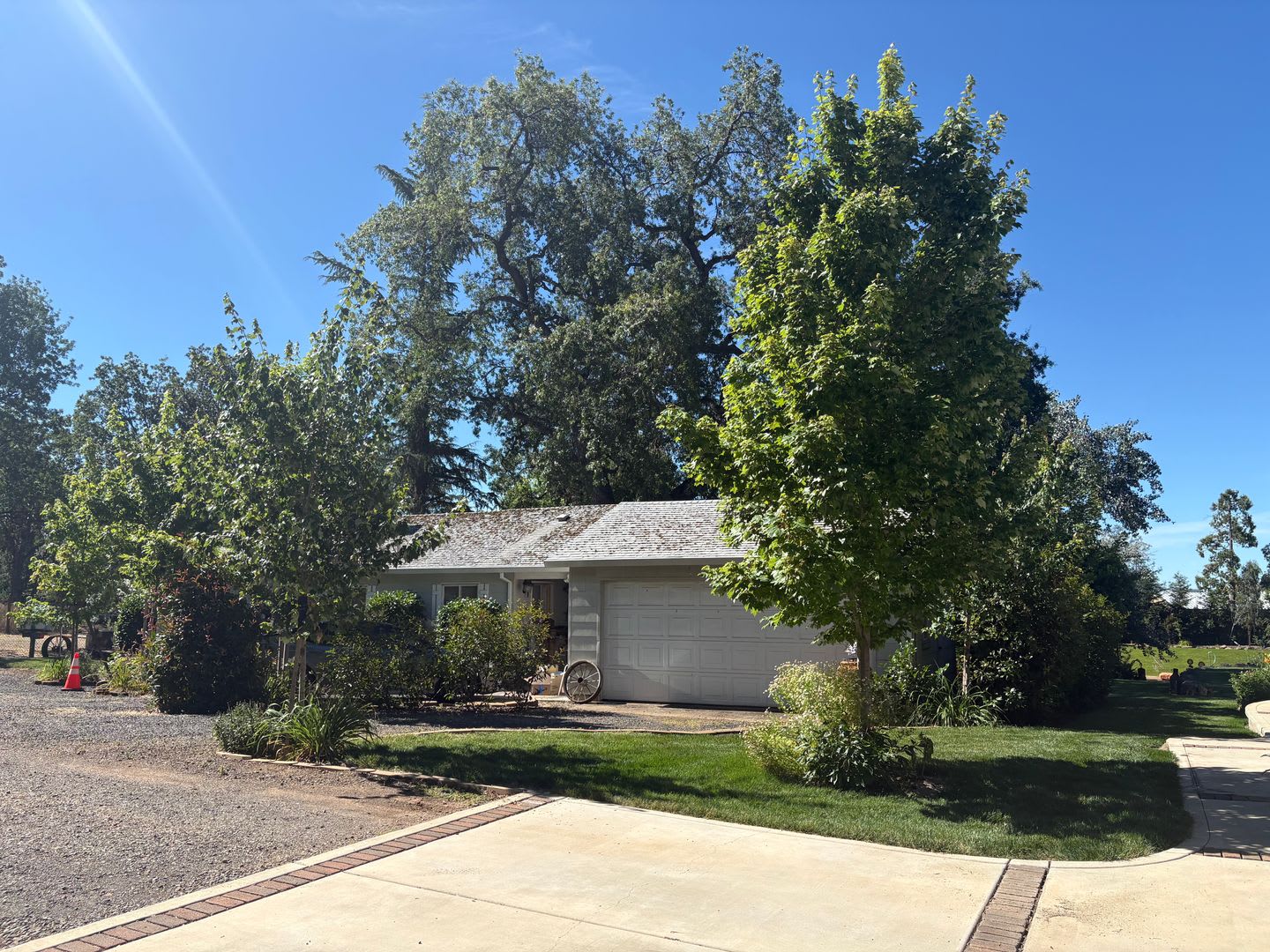 5703 Chapel Dr – photo 1
