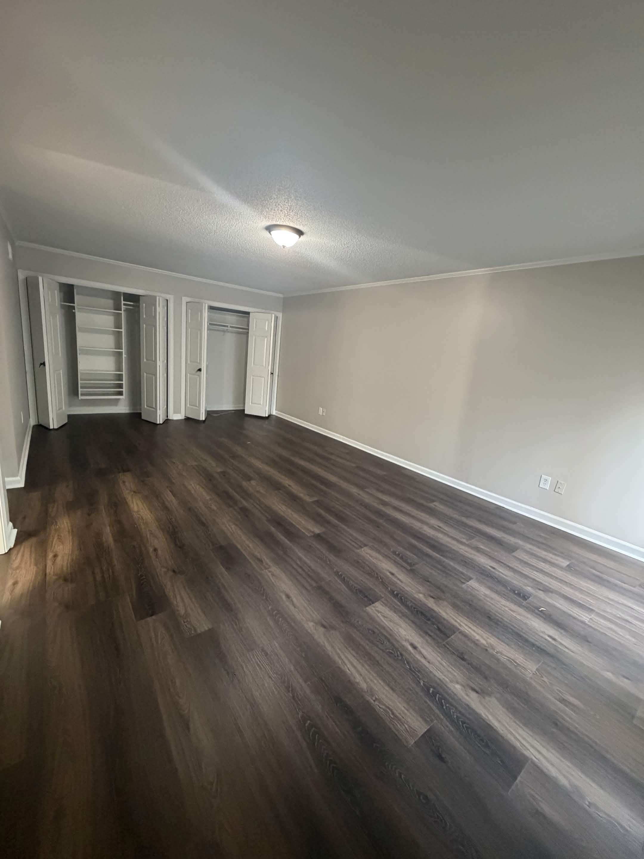 2175 Burlingate Drive – photo 4