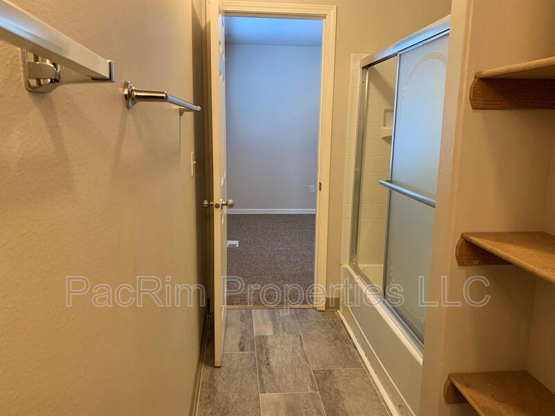 6815 Brittany Rock Way – photo 3