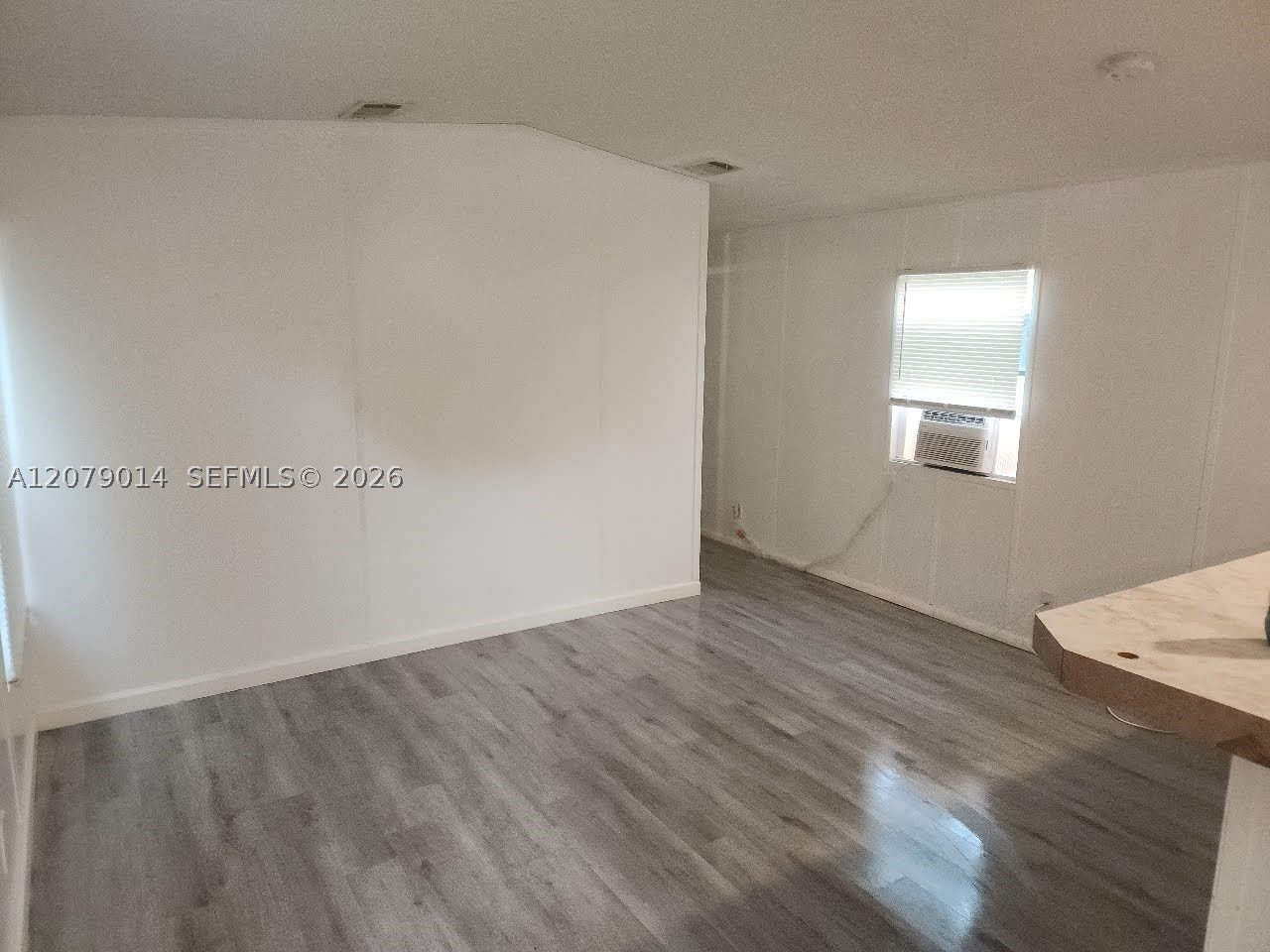 11908 Cove Pl – photo 3