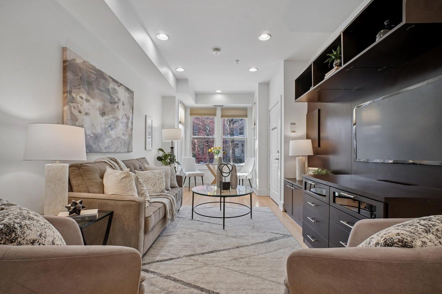 1215 11TH Street NW – photo 1