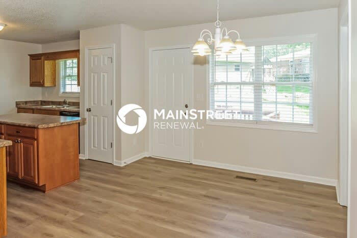 417 Congress Drive – photo 5