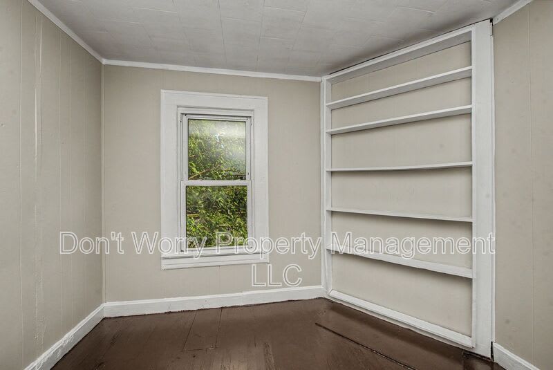 301 N 7th Ave – photo 5