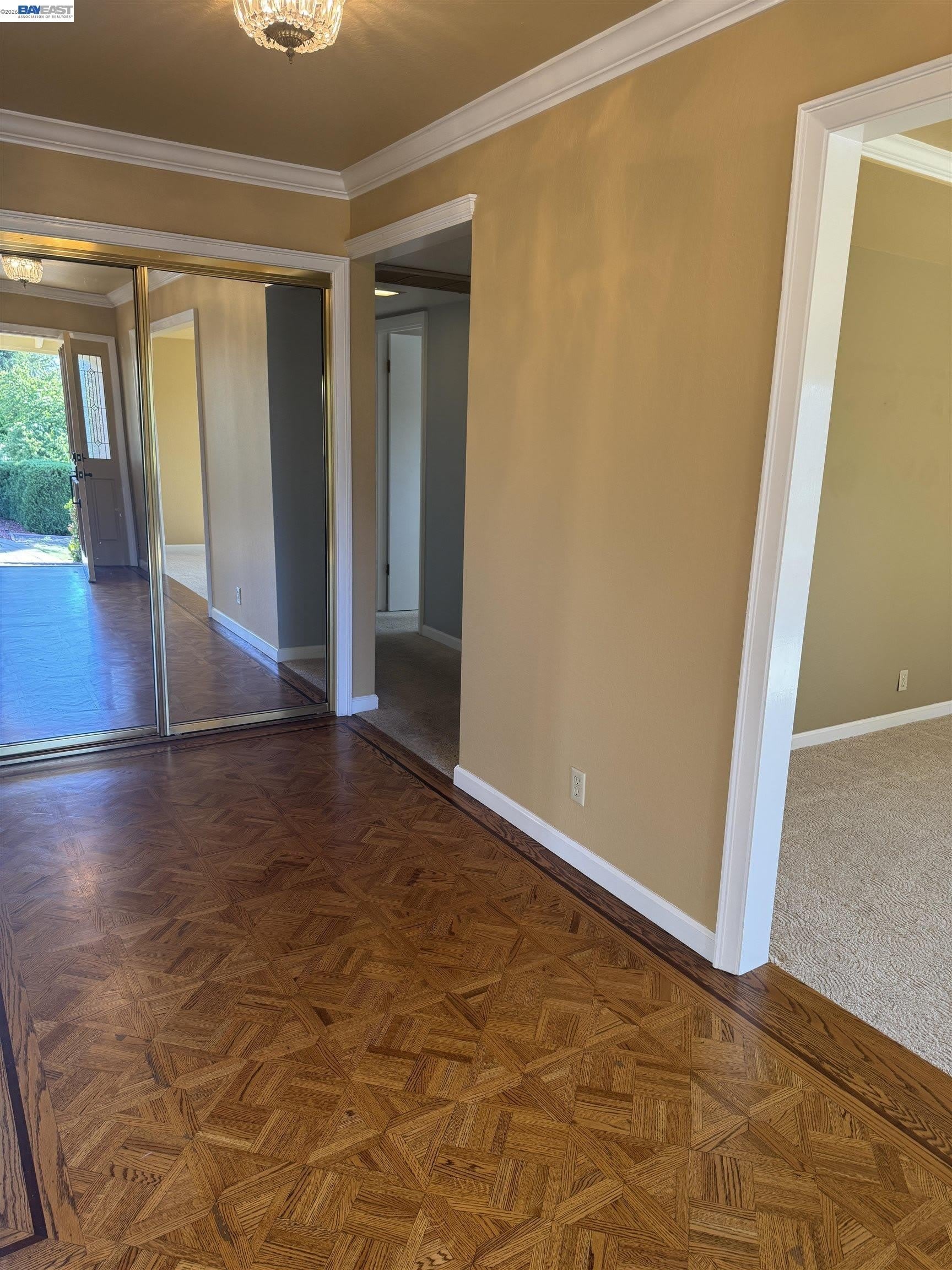 1088 Country Club Dr – photo 5