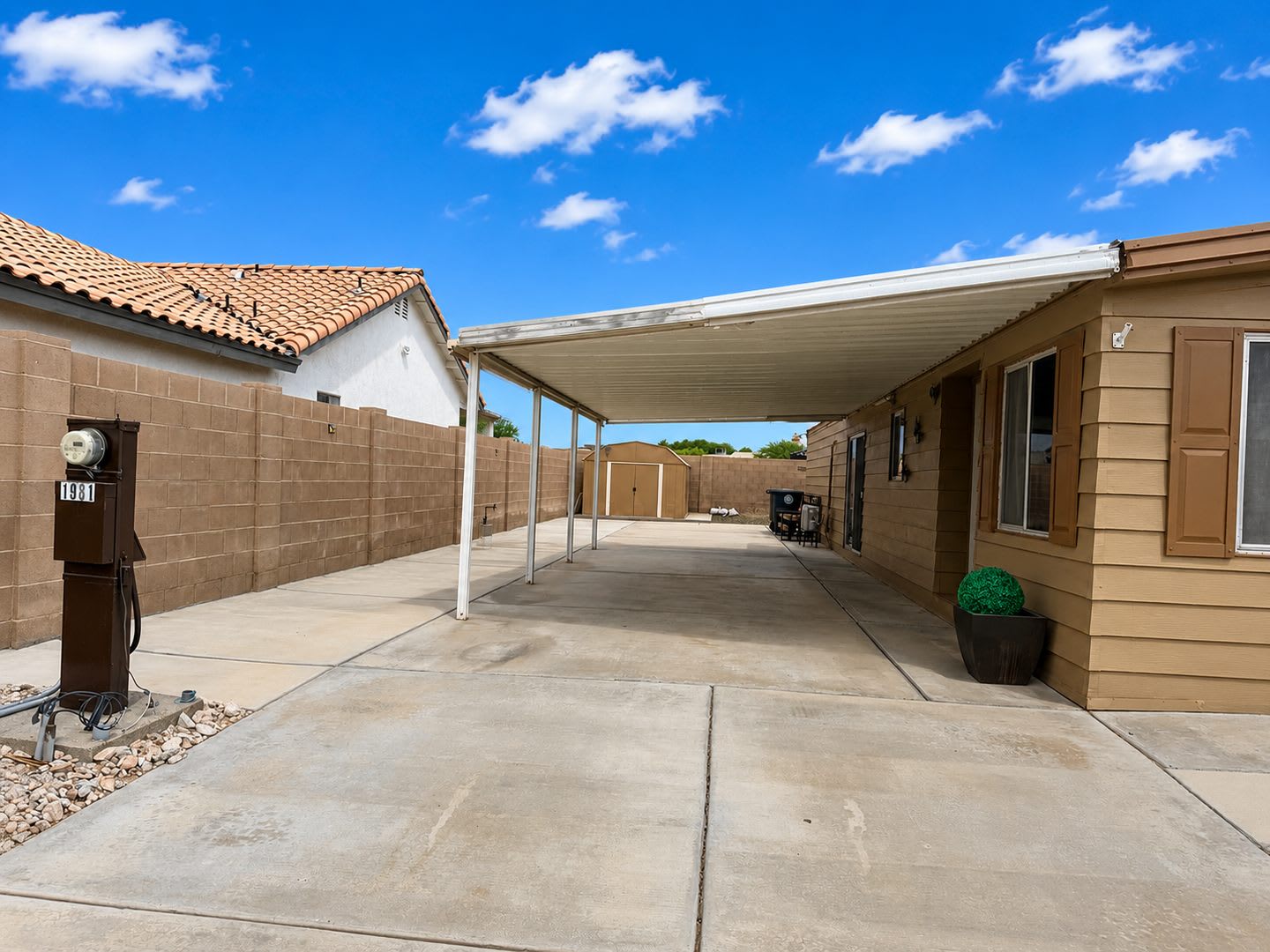 Fully Fenced 3 Bedroom Home With Covered Parking And Landscaped Property – photo 3