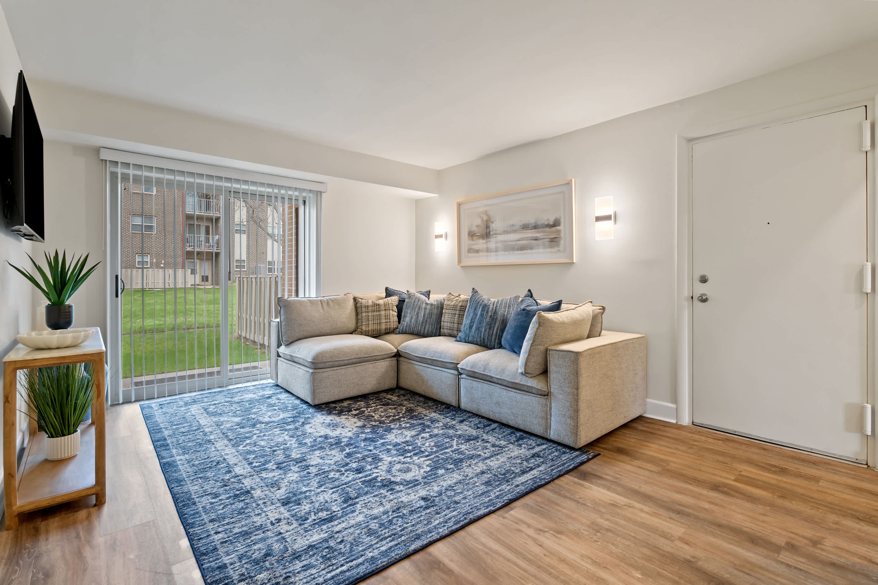 3306 Woodspring Dr – photo 2
