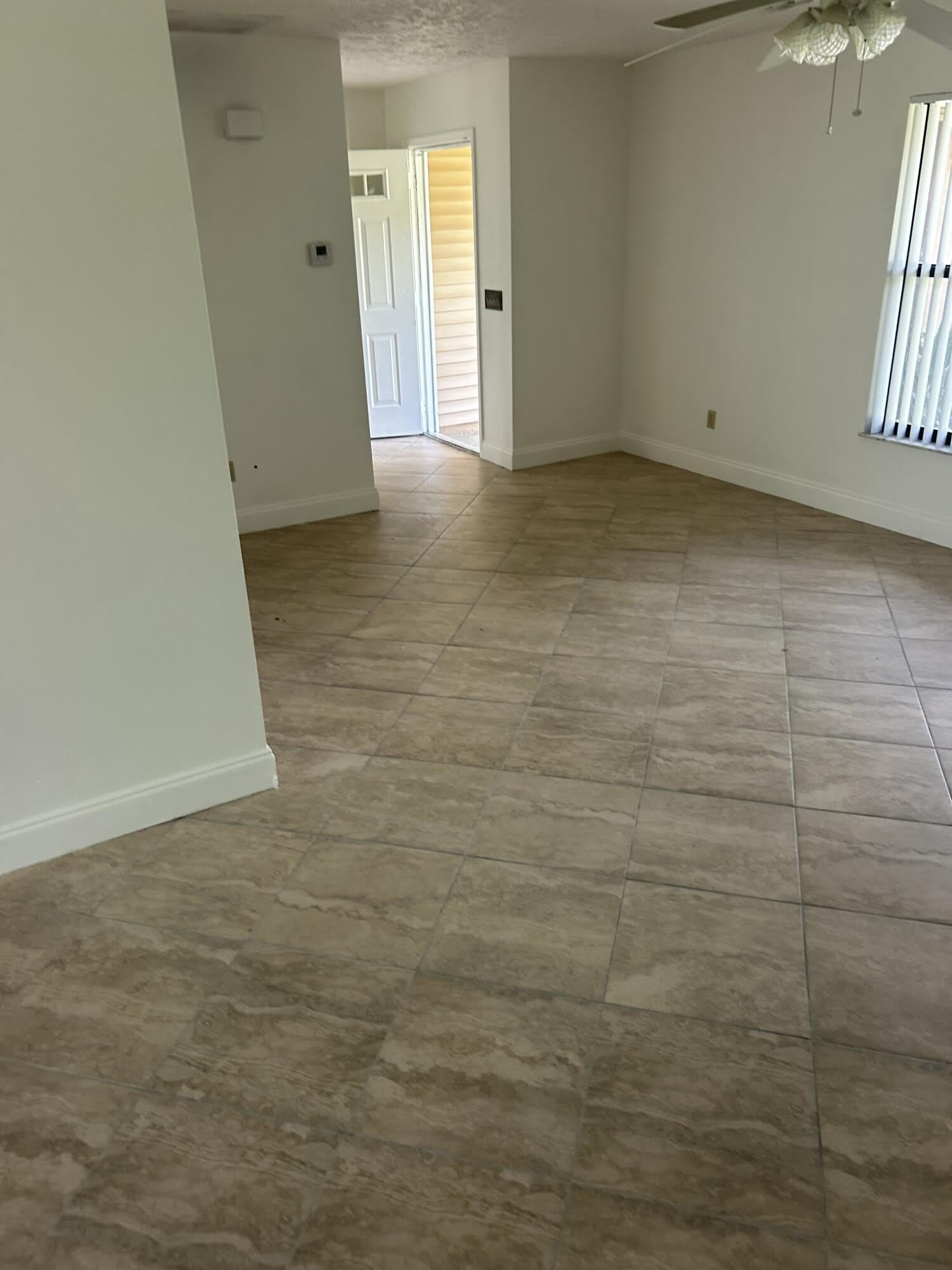 1019 SW Aurelia Avenue – photo 4