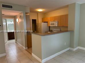 8020 North Nob Hill Road – photo 4