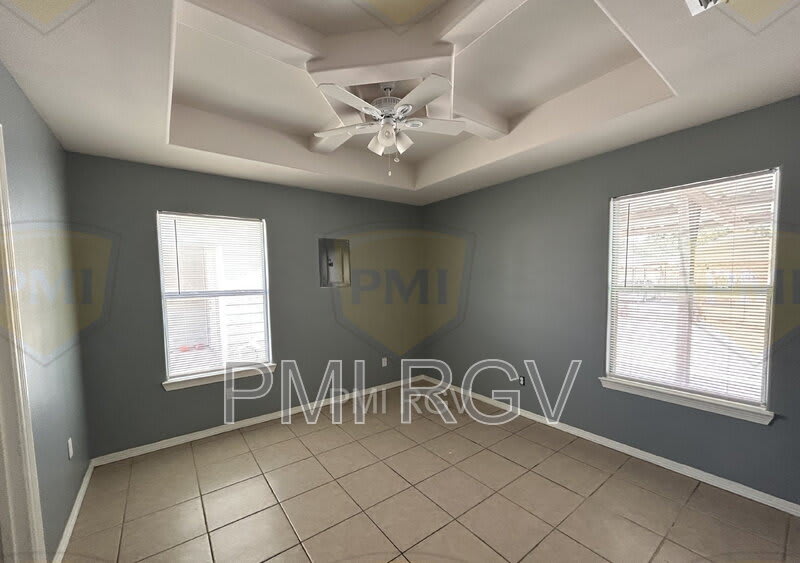 1410 Quitaca Dr – photo 1