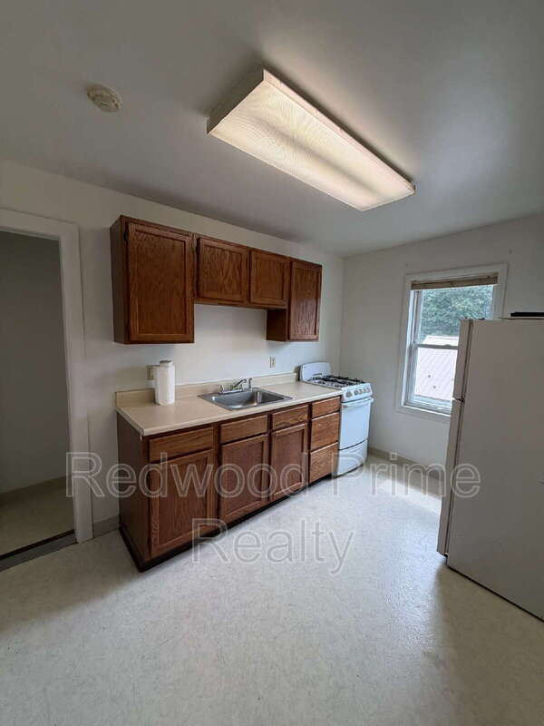 1307 16th Avenue – photo 3