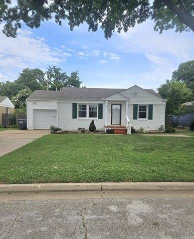 137 E 35th Street – photo 2