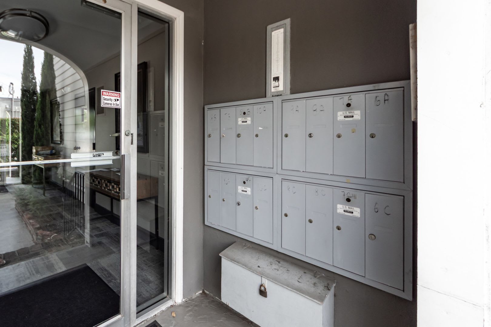1 Bedroom, 1 Bathroom Condo in Downtown Charleston – photo 3