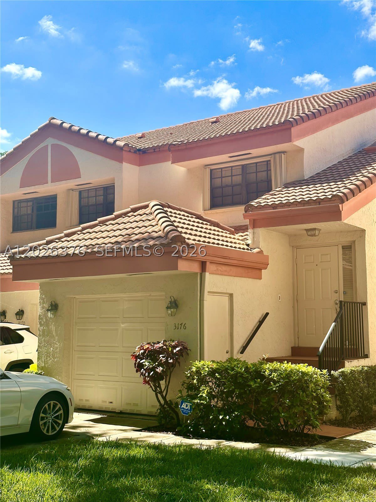 3176 Arbor Ln – photo 2