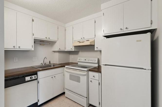 47 Mystic St – photo 5