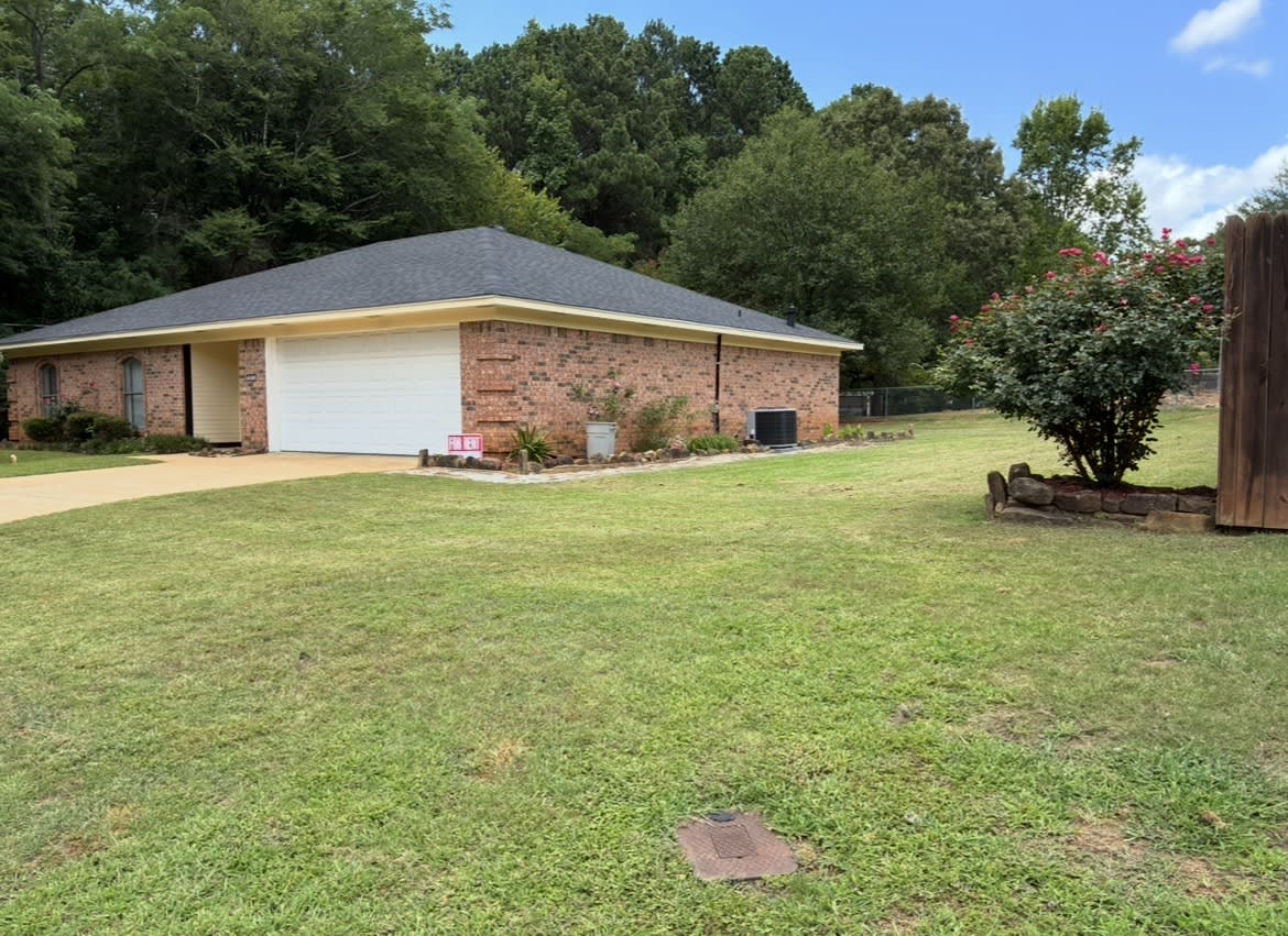 603 Stonewood Rd. – photo 2