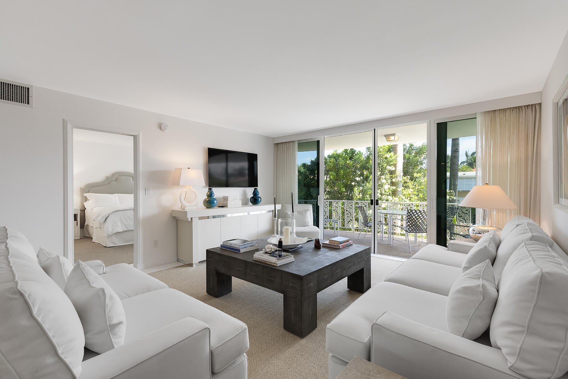 227 Australian Avenue – photo 2