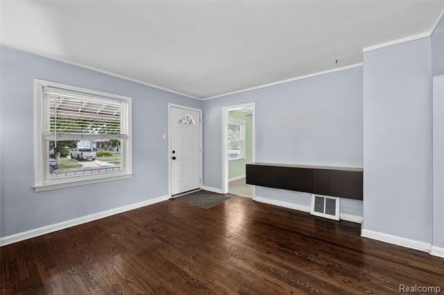 825 N Edison Avenue – photo 4