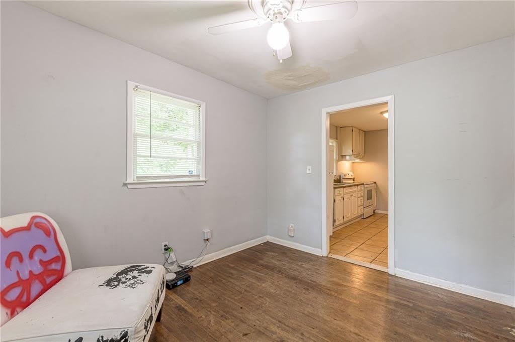 350 Brooks Avenue Sw – photo 3