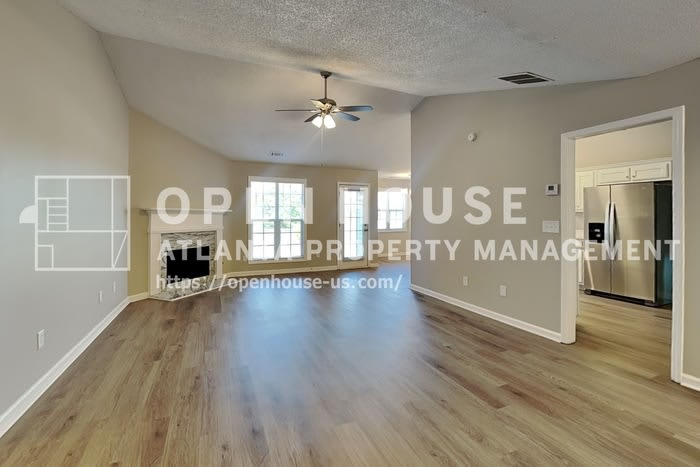 251 Ashland Creek Court – photo 3
