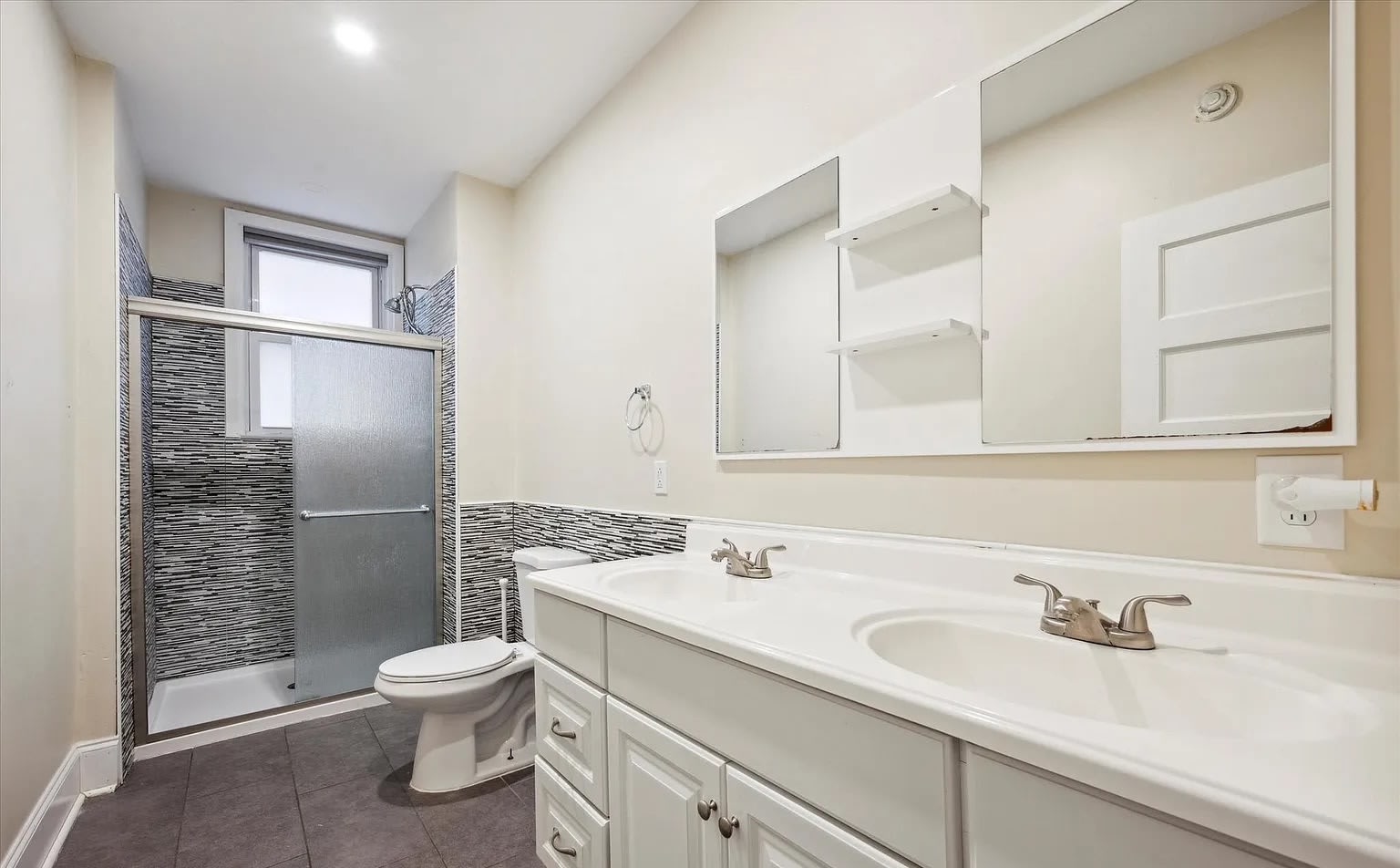 4108 Baltimore Ave – photo 2