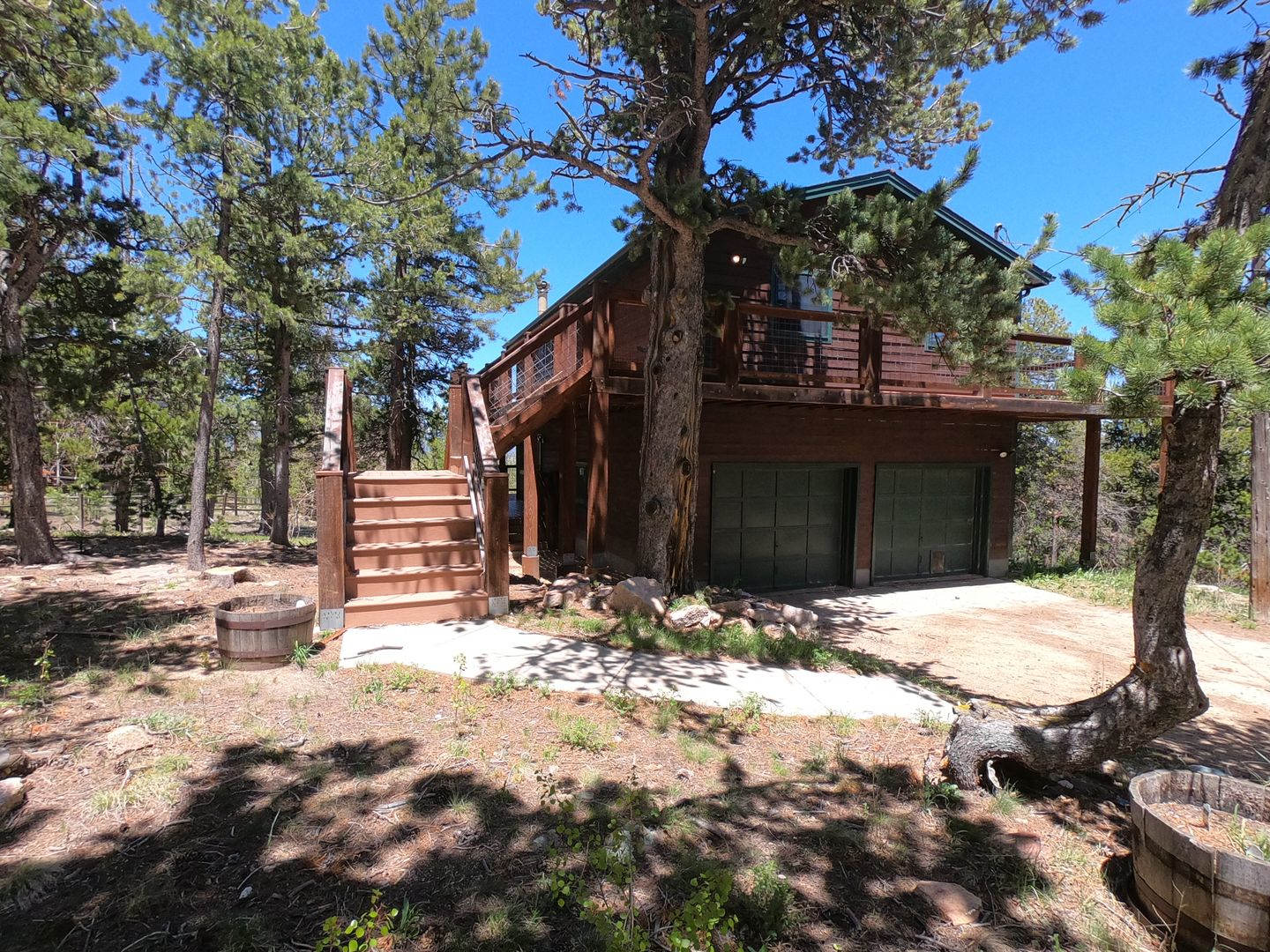 Available Now 2 Bedroom Mountain House Oasis – photo 2