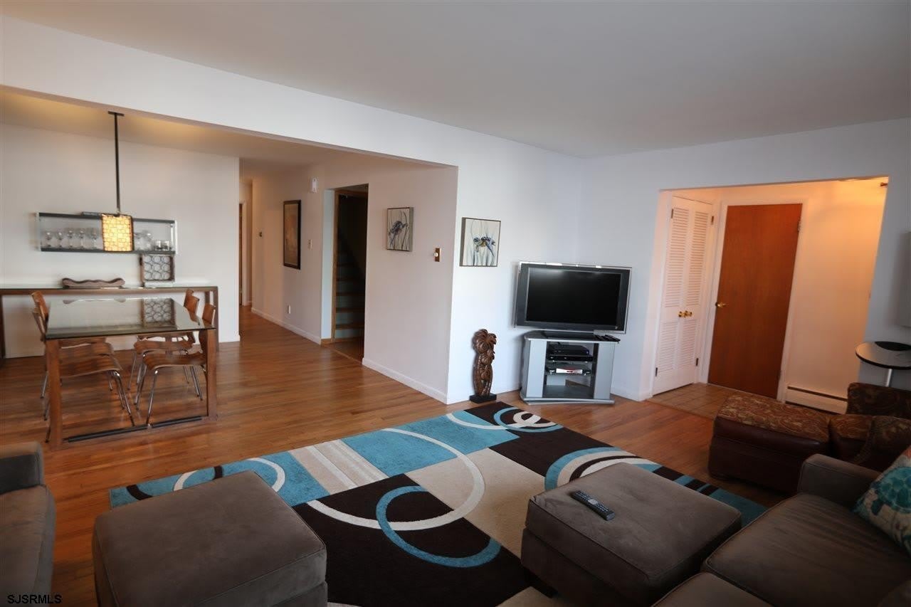 14 S Swarthmore Ave – photo 4