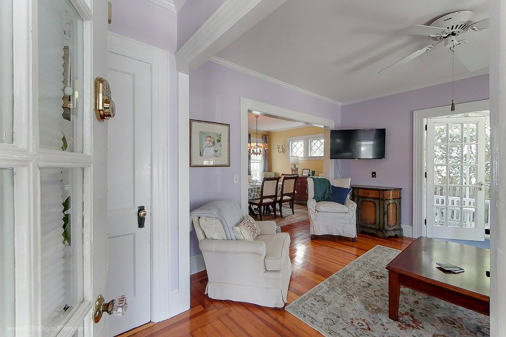 51 Powel Ave – photo 5