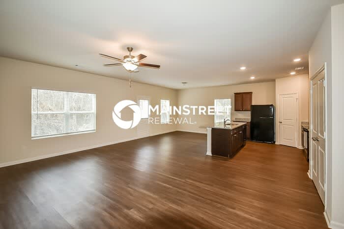 218 Augusta Woods Drive – photo 4