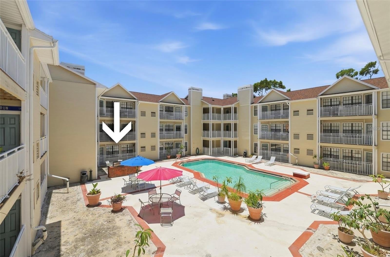 1000 W HORATIO Street – photo 3